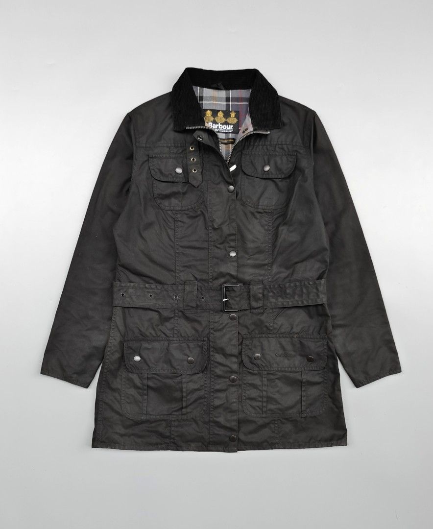 Barbour belted Wax L1500 utility(Lampo zip) (Category: Coats, Jackets and Outerwear) located in Baguio. Submitted by archival_thrifted.ph. (Listing ID 1463663635, Image 1). Description: FOR SALE ‼️ .BARBOUR BELTED WAX L1500 UTILITY MAC WOMENS COAT JACKET .LAMPO ZIP . EXCELLENT CONDITION .SIZE 10 ON TAG .PHP 3500 PLUS SF .❌❌ COP/COD .MOP GCASH .COURIER J&T .BAGUIO AREA .DM FOR SURE BUYER TY.
