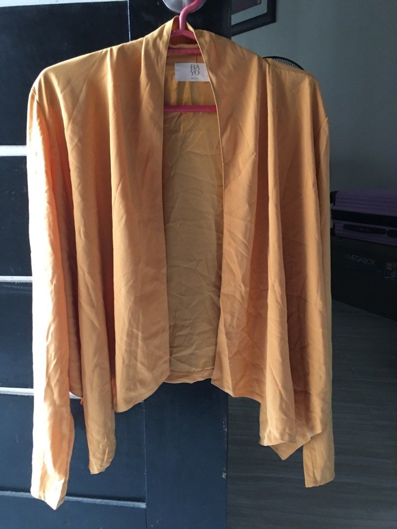 bayo blazer (Category: Coats, Jackets and Outerwear) located in Marilao. Submitted by joelheather02 (Listing ID 1463651829, Image 1). Description: .