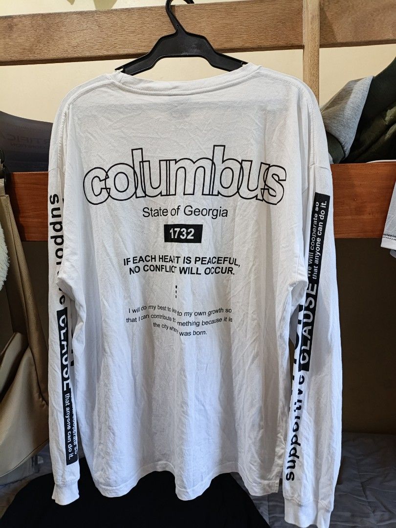 Beaumere longsleeve (Category: Activewear) located in Calabanga. Submitted by coke_strawberry (Listing ID 1463567632, Image 1). Description: .