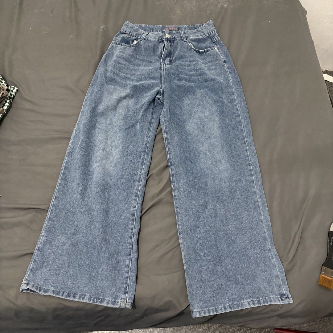 BEEPPOP Wide Leg Denim Jeans Size 29 (Category: Jeans) located in Makati City. Submitted by sseurekiii (Listing ID 1463721291, Image 1). Description: - Brand: BEEPPOP - Style: Wide leg jeans - Wash: Light wash - Waist: High waisted - Size: 29 - Perfect for: Casual looks, easy to pair with various tops - Reason for selling: No longer fits.
