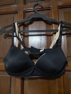 (Category: ) located in . Submitted by goodstuff_4sale (Listing ID 1463740044, Image 1). Description: .