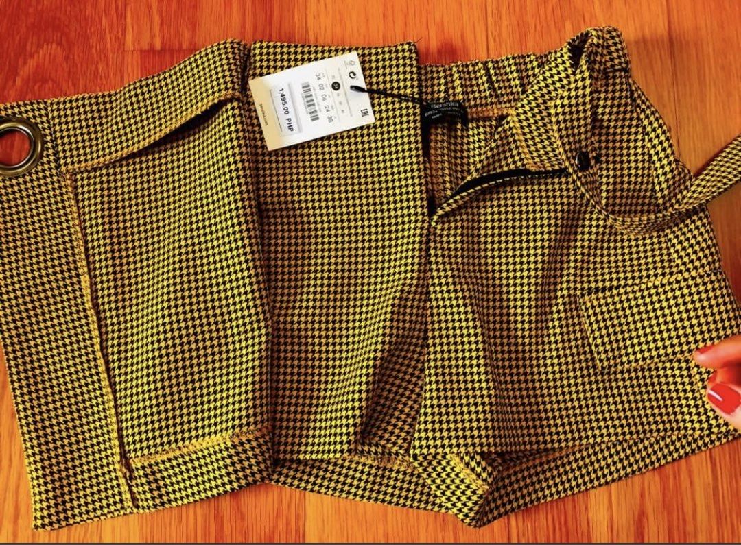 BERSHKA “SKORT” (YellowBlack) (Category: Other Bottoms) located in Davao. Submitted by skydiverjenzy (Listing ID 1463601901, Image 2). Description: .