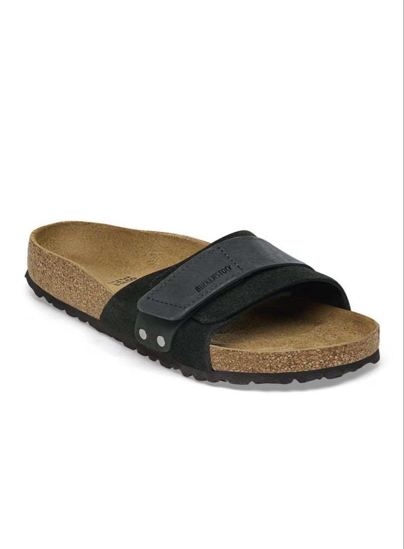 Birks oita (Category: Slippers and slides) located in Santa Rosa. Submitted by humpyscloset0730 (Listing ID 1463700204, Image 2). Description: Birkenstock in size 38 🖤 Women’s size 38. PH price is almost ₱9,000, but letting mine go for ₱2,500 only! 😍 100% authentic — I don’t buy or use replicas. I only have original items in my closet. ✨ Used a few times only, still in excellent condition. Selling because I have too many Birks and I have new pa