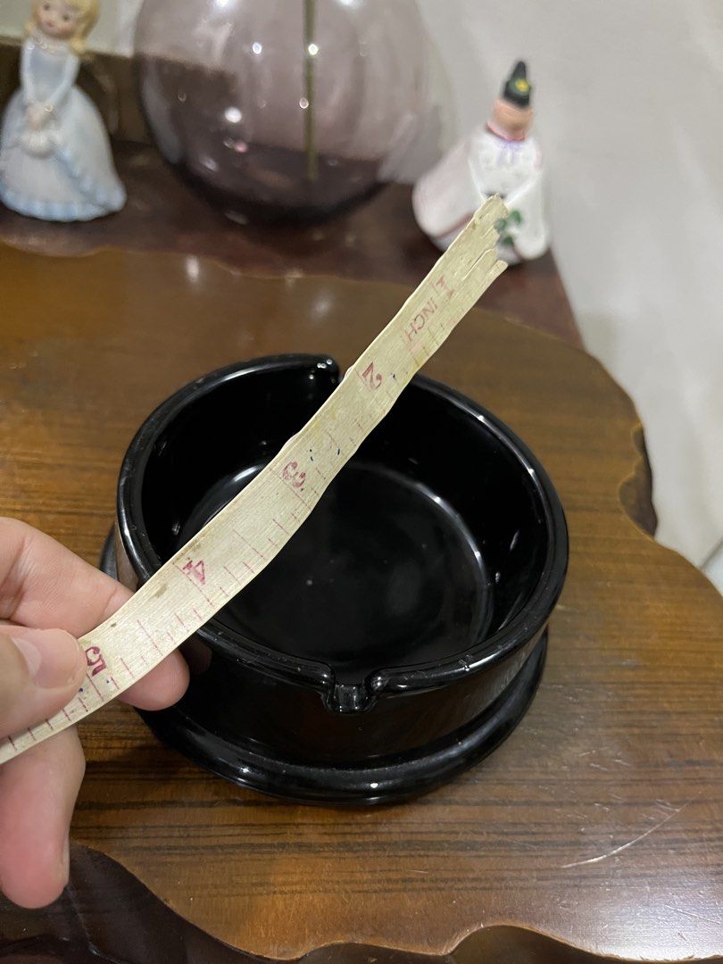 Black Ashtray with Round Base (Category: Vases & Decorative Bowls) located in Taguig. Submitted by minmin_parker (Listing ID 1463695687, Image 3). Description: - Sleek black ashtray with a classic round base. - Features convenient notches to hold cigarettes. - Versatile for both indoor and outdoor spaces. - Effortless to clean for everyday use. - An essential and practical accessory for any smoker..