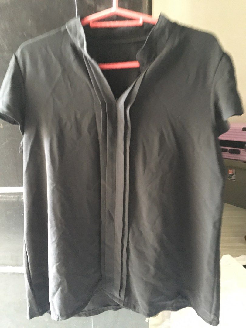 black blouse (Category: Blouses) located in Marilao. Submitted by joelheather02 (Listing ID 1463648219, Image 1). Description: .