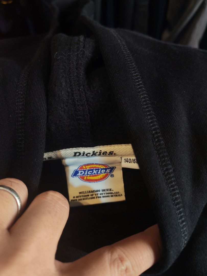 Black Dickies Hoodie with Logo (Category: Hoodies) located in Quezon City. Submitted by drift_and_vibe_thrift (Listing ID 1463588976, Image 3). Description: - Classic black Dickies hoodie - Iconic Dickies logo on front and back - Front pocket and hood - Comfortable material - Perfect for casual wear.