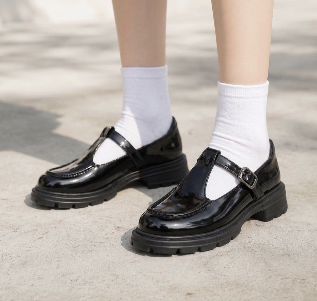Black Loafers Brand New (Category: Heels) located in Iloilo. Submitted by drrchl (Listing ID 1463652161, Image 2). Description: - Black patent Mary Jane shoes - Features a buckle strap - Chunky platform sole - Super cute and versatile - Great for school or casual wear - Easy to pair with dresses or pants - Selling because wrong size.
