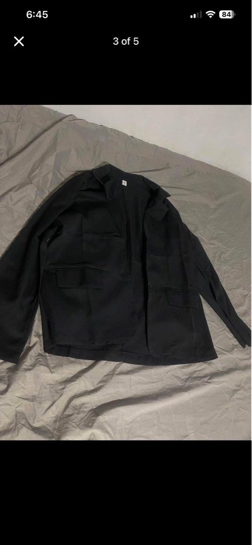 Black Pants and Blazer Set (Category: Sets or Coordinates) located in Pasig City. Submitted by ceejay_29 (Listing ID 1463738261, Image 3). Description: Brand New Black RFS: Maliit sakin, hindi pa naisusuot, nabili ko ng 570.
