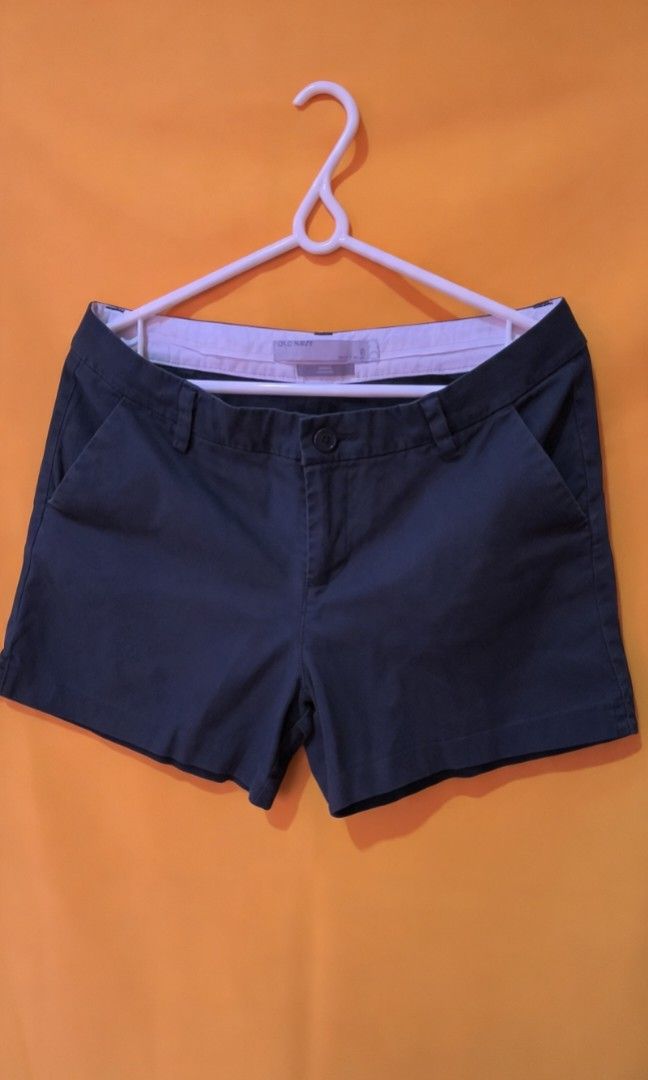 Black Shorts (Category: Shorts) located in Bacoor. Submitted by kaykay858 (Listing ID 1463669031, Image 1). Description: .