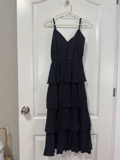 (Category: ) located in . Submitted by wear.labelle (Listing ID 1463585207, Image 1). Description: .