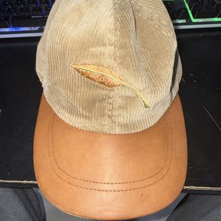 (Category: ) located in . Submitted by jitt.store (Listing ID 1463712530, Image 1). Description: .