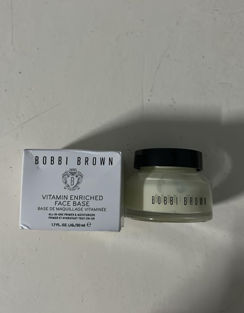 Bobbi Brown Vitamin Enriched Face Base Primer & Moisturizer - 50ml (Category: Makeup) located in Caloocan City. Submitted by everybodyp75717 (Listing ID 1463628012, Image 1). Description: - Bobbi Brown Vitamin Enriched Face Base - Size: 50ml - 2-in-1: Acts as both a primer and moisturizer - Perfect for prepping skin before makeup application - Leaves skin feeling deeply hydrated and nourished.