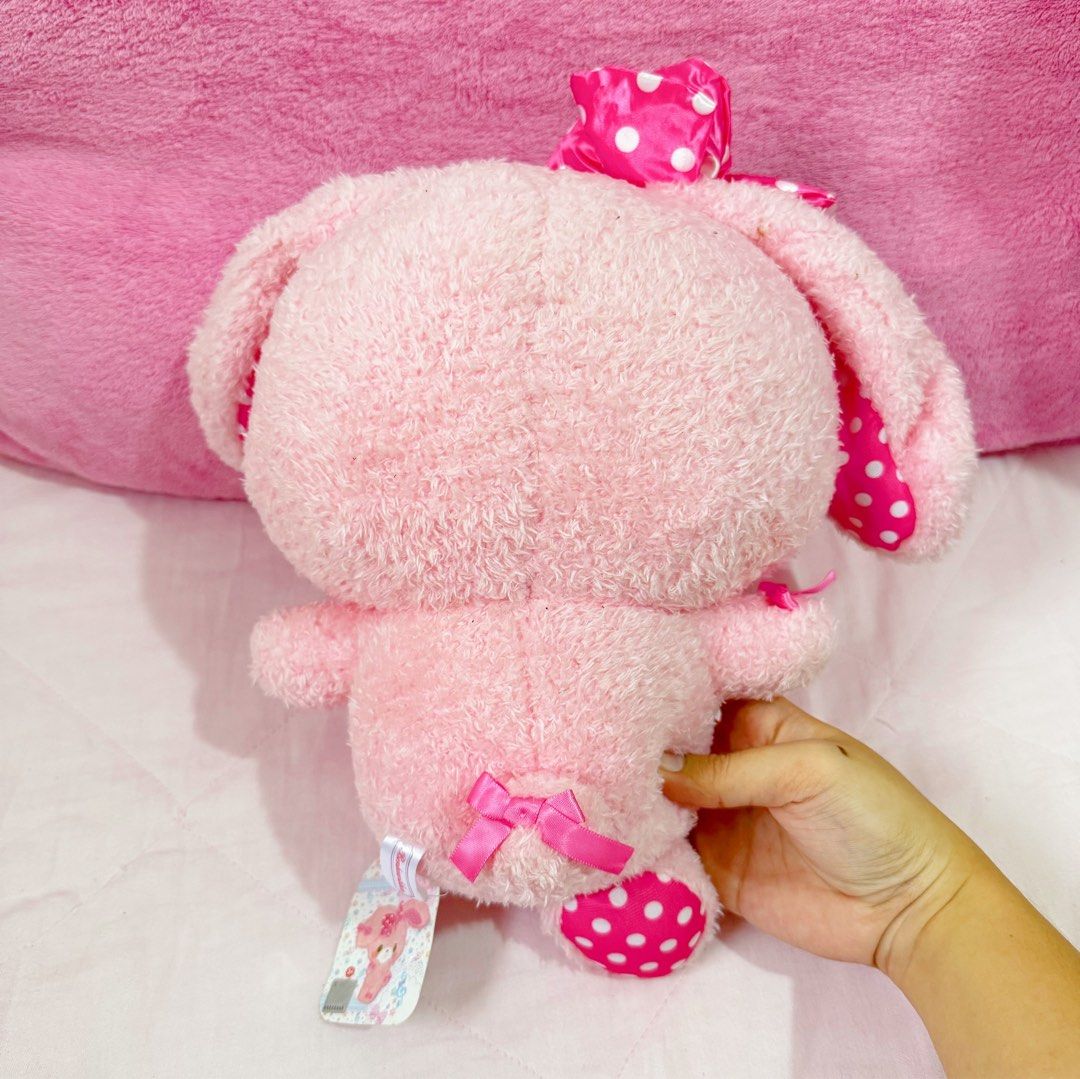 Bonbonribbon Sanrio Big Plush (Category: Plushies & Soft Toys) located in Manila. Submitted by ashyyel_ (Listing ID 1463679896, Image 2). Description: have spot dirt sa bandang pwu is et.