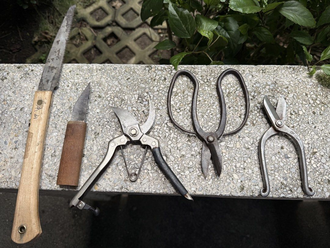 Bonsai tools set (Category: Gardening Tools & Ornaments) located in Calamba. Submitted by transitory (Listing ID 1463650148, Image 2). Description: For Sale Bonsai and Garden tools set declutterring sale ₱480 only per set Each set labeled accordingly No Mix and Match (broken set) Japan made as is condition plus J&T shipping fee Calamba,Laguna location Pm or contact 09165870869 Salamat.