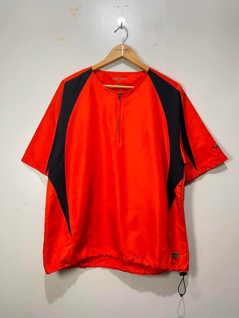 Boombah Athletic Half Zip Tshirt (Category: Activewear) located in Davao. Submitted by yannrussel00 (Listing ID 1463626952, Image 1). Description: Size Small Dimes W23 x L28 Like new condition ✨ No issue REMINDER‼️ Items will be marked SOLD once sold. I will no longer reply to messages asking if the item is available..