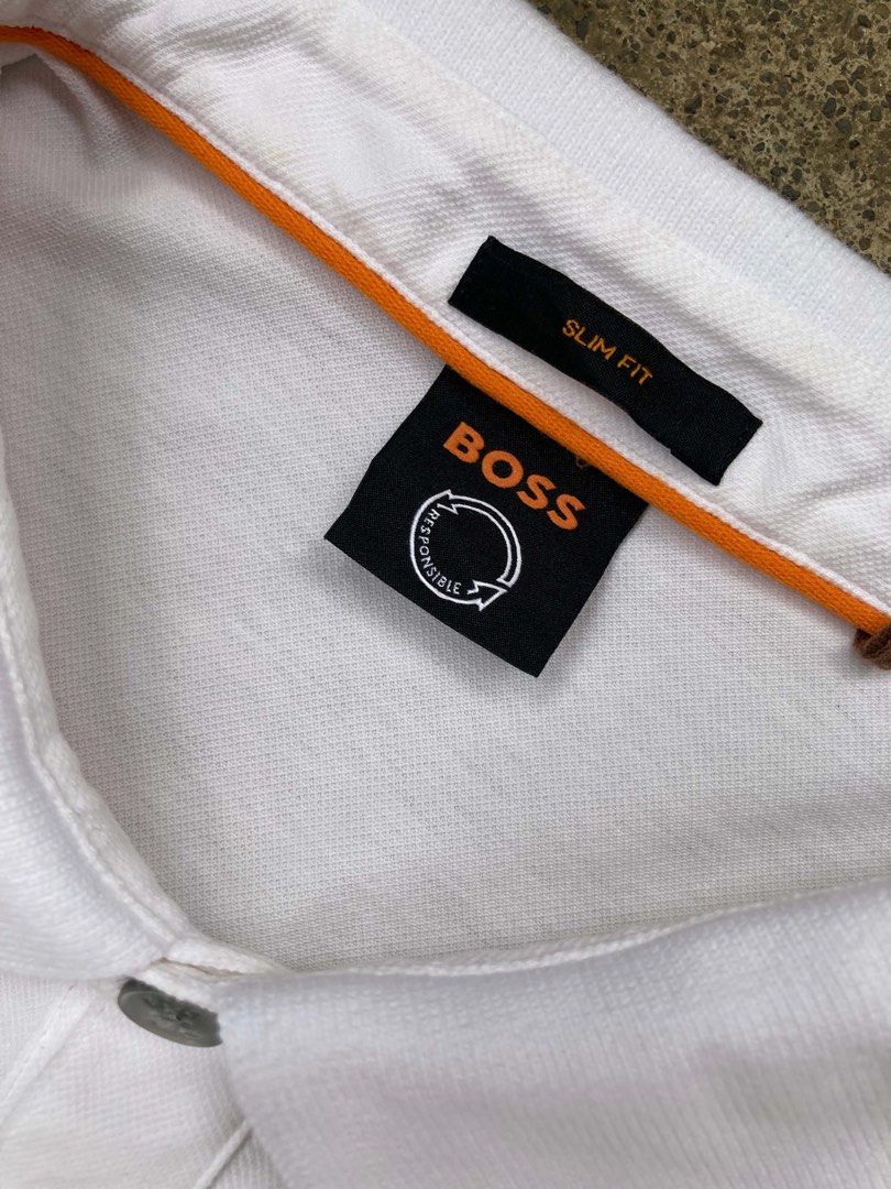BOSS Passenger Polo Shirt (Category: Luxury Apparel) located in Dapitan. Submitted by thrift_archive2026 (Listing ID 1463668177, Image 2). Description: •𝐚 𝐜𝐥𝐚𝐬𝐬𝐢𝐜 𝐬𝐥𝐢𝐦-𝐟𝐢𝐭, 𝐬𝐡𝐨𝐫𝐭-𝐬𝐥𝐞𝐞𝐯𝐞𝐝 𝐩𝐨𝐥𝐨 𝐬𝐡𝐢𝐫𝐭 𝐜𝐫𝐚𝐟𝐭𝐞𝐝 𝐟𝐫𝐨𝐦 𝐚 𝐬𝐭𝐫𝐞𝐭𝐜𝐡-𝐜𝐨𝐭𝐭𝐨𝐧 𝐩𝐢𝐪𝐮é 𝐟𝐚𝐛𝐫𝐢𝐜, 𝐟𝐞𝐚𝐭𝐮𝐫𝐢𝐧𝐠 𝐚 𝐬𝐢𝐠𝐧𝐚𝐭𝐮𝐫𝐞 𝐰𝐨𝐯𝐞𝐧 𝐥𝐨𝐠𝐨 𝐩𝐚𝐭𝐜𝐡 𝐨𝐧 𝐭𝐡𝐞 𝐥𝐞𝐟𝐭 𝐜𝐡𝐞𝐬𝐭. 𝐀𝐮𝐭𝐡𝐞𝐧𝐭𝐢𝐜 ✅ 𝐒𝐢𝐳𝐞: �