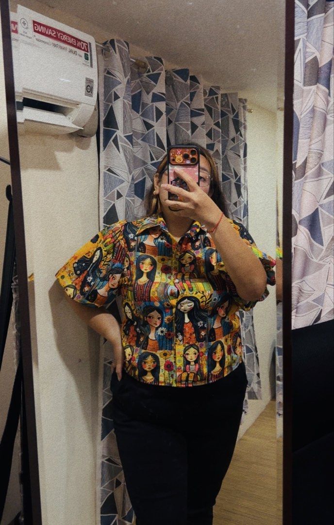 Brandnew Bangkok Top (Category: Others Tops) located in Batangas. Submitted by stopandshopforluxury (Listing ID 1463736947, Image 1). Description: Fits to M-XL.