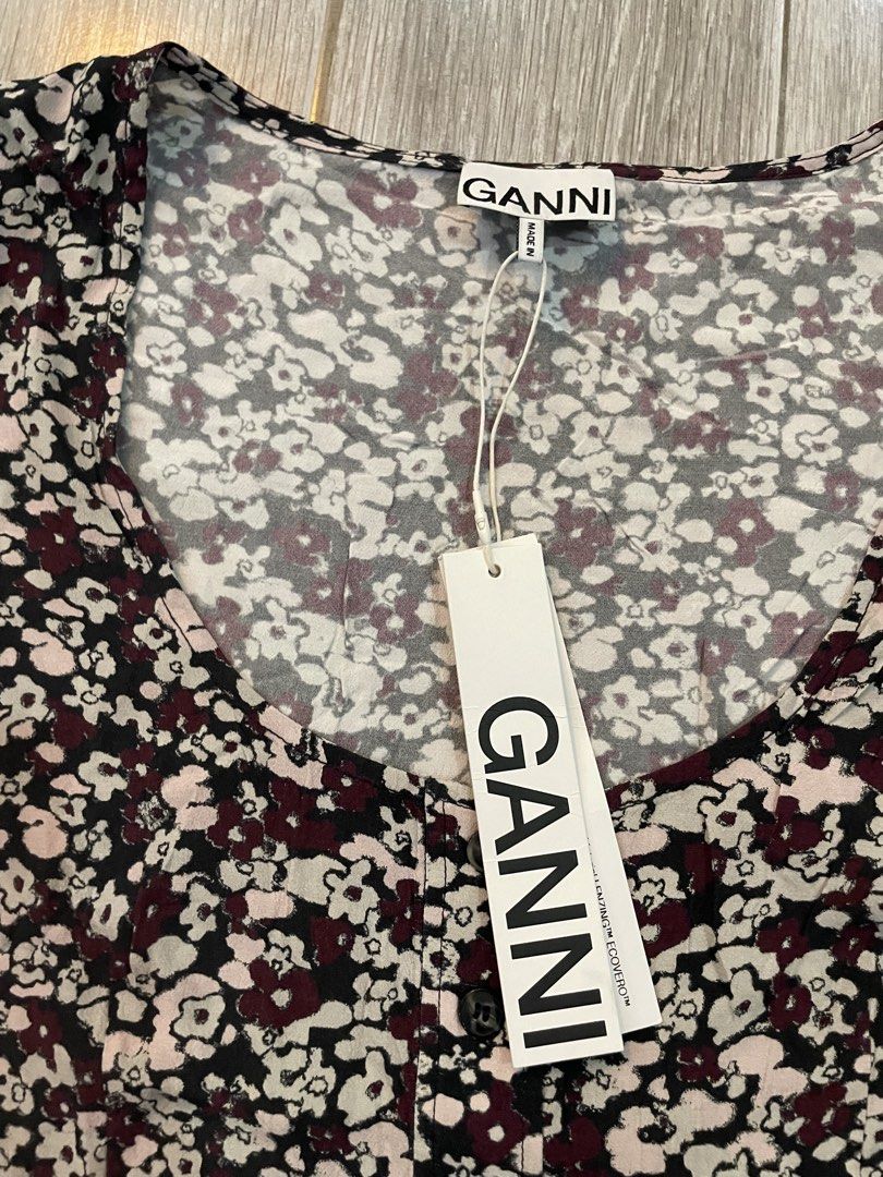 Brandnew Ganni Blouse (Category: Blouses) located in Las Pinas. Submitted by dhliacmp (Listing ID 1463691270, Image 3). Description: Brandnew Ganni Blouse Size 36 Ready to wear! .