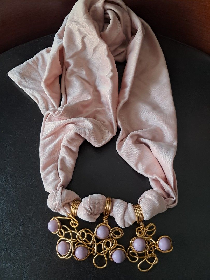 Brass and fabric necklace (Category: Necklaces) located in Quezon City. Submitted by kate_168 (Listing ID 1463624609, Image 1). Description: Used for display only One-of-a-kind MOP: Gcash Delivery: c/o buyer Location: Quezon City.