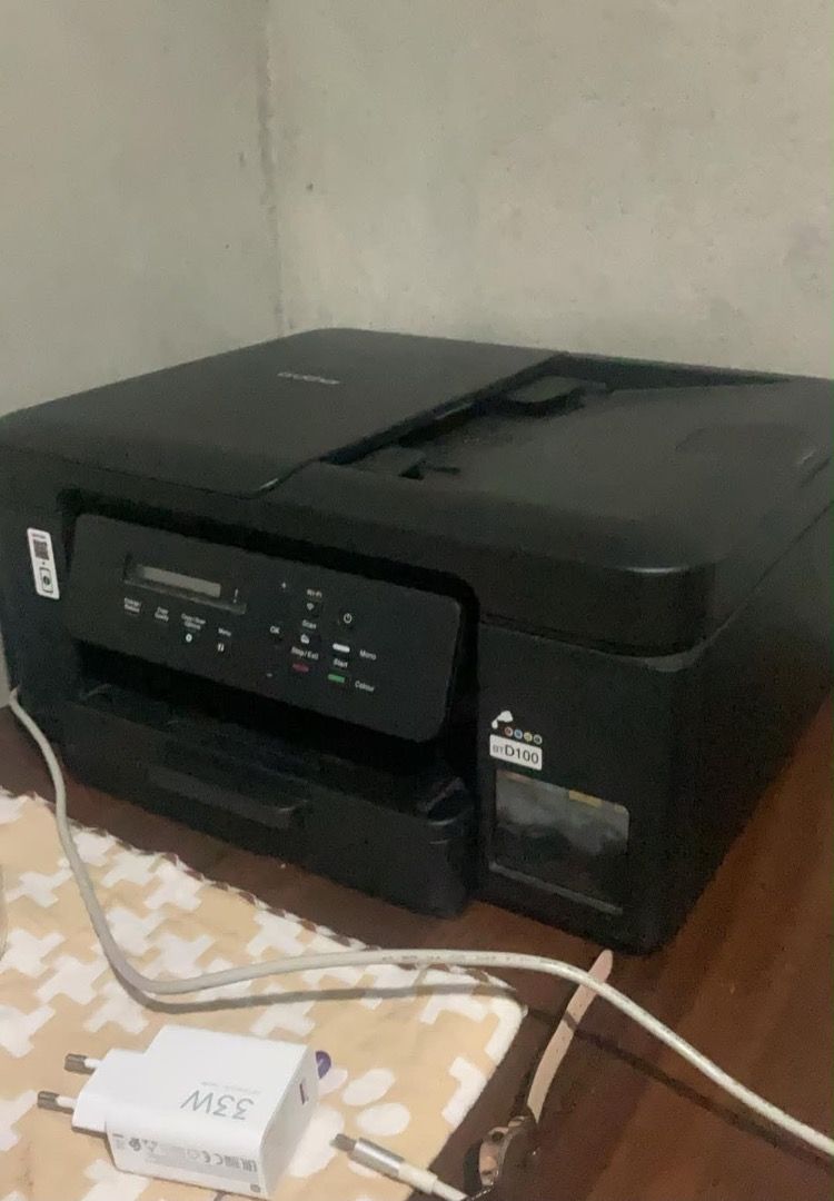 Brother DCP-T730W Printer Scanner Copier (Category: Printers, Scanners & Copiers) located in Caloocan City. Submitted by guerreroru73598 (Listing ID 1463712688, Image 2). Description: - Brother DCP-T730W All-in-One Printer - Functions: Print, Scan, Copy - Condition: Works well, good working condition - Reason for Selling: Upgraded to a new printer - Ink Status: Still has ink included - Inquiries: Feel free to ask questions.