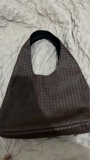 (Kategori: ) berada di . Dikirim oleh othpreloved (ID iklan 1463656305, Gambar 1). Deskripsi: .