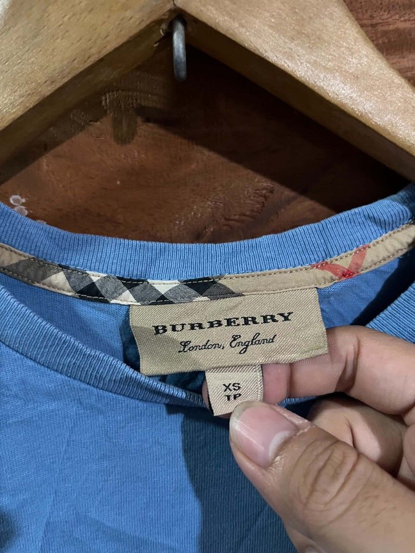 BURBERRY FOR WOMENS (Category: Activewear) located in Tagum. Submitted by danelle_closet1106 (Listing ID 1463657945, Image 3). Description: EXCELLENT SIZE:MEDIUM WOMEN'S NO ISSUE.