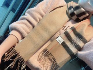 （分類：）位於 。 由 skogvashdi56978 提交（商品編號 1463724974，圖片 1）。簡介： 。
