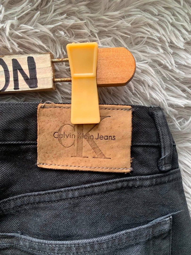 Calvin Klein Jeans (Category: Jeans) located in Bacolod City. Submitted by ocean_us (Listing ID 1463685203, Image 3). Description: Item: Calvin Klein Jeans ____________________________ Details: ▪️Dimes - W30 x L42 ▪️Hem 7.5 ▪️Complete Tags Pm, Thanks ✅We ship Nationwide via Jnt Express ✅We do video call for assurance 📍Bacolod City Negros Occidental.
