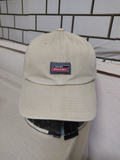 (Category: ) located in . Submitted by ek_thriftstore90 (Listing ID 1463706649, Image 1). Description: .
