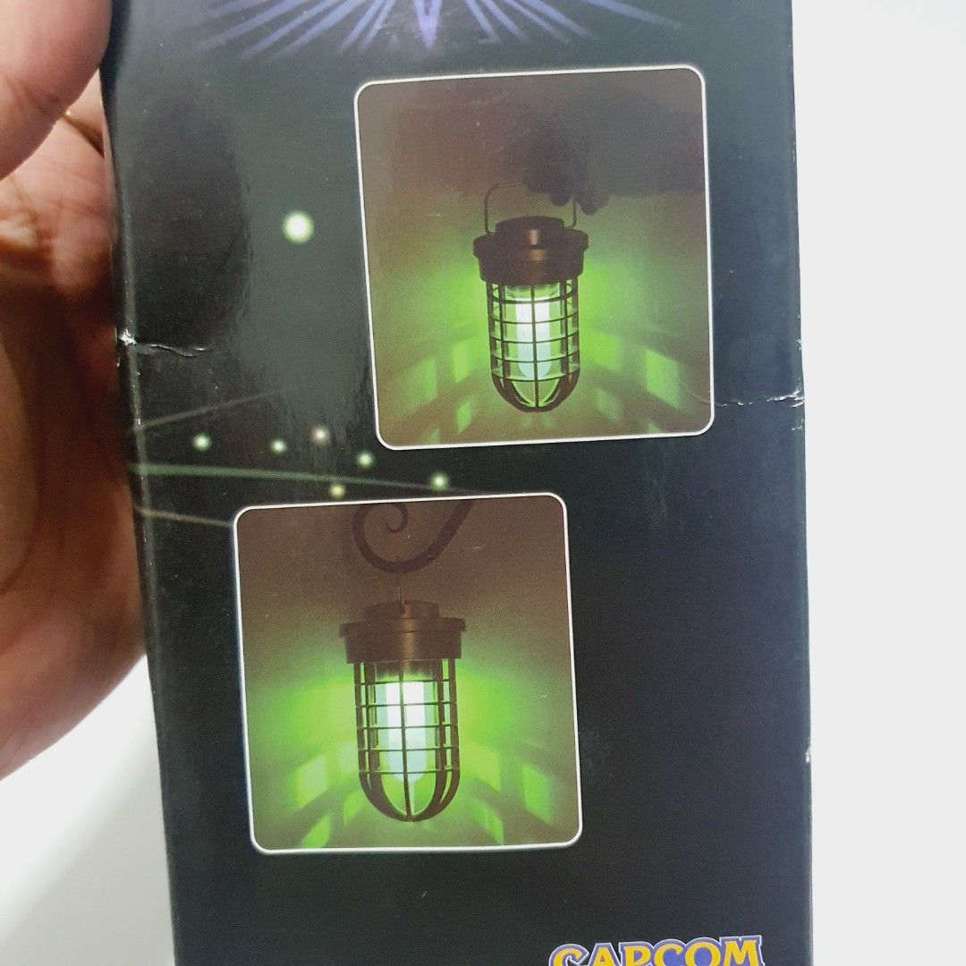 Capcom Limited Monster Hunter World Scoutfly Room Lamp (Category: Other Merchandise) located in Taytay. Submitted by kyo.mono (Listing ID 1463699941, Image 2). Description: 💟Follow us on IG: kyo.mono for faster replies TikTok: kyo.mono_ for videos and review Brand new Tested Working Limited/ Rare Item Auth from Japan Actual photo posted.