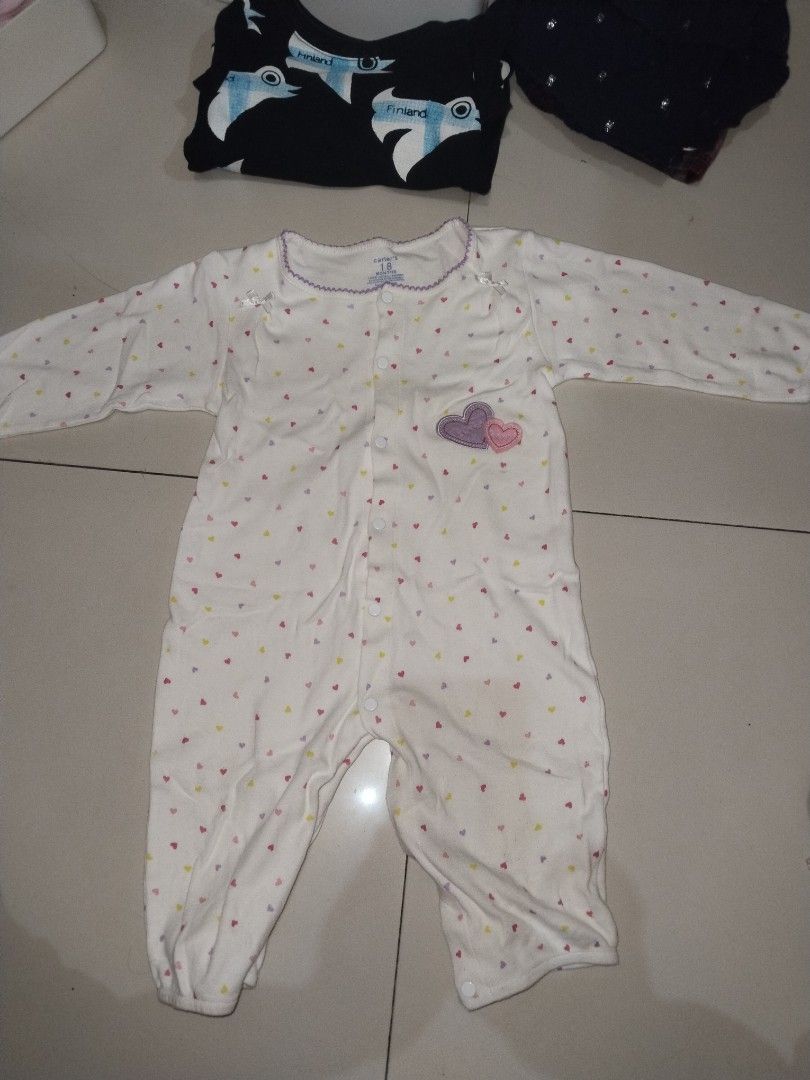 Carters 18m Jumpsuit (Category: Babies & Kids Fashion) located in Cavite. Submitted by krisandrakian (Listing ID 1463715657, Image 1). Description: .