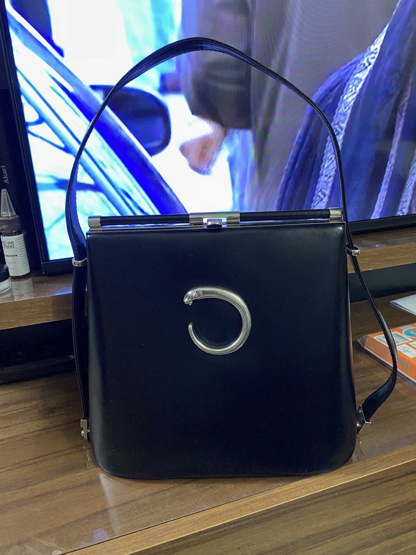 Cartier Panthere Frame Bag Authentic (Category: Luxury Bags & Wallets) located in Manila. Submitted by qualityjapanitem (Listing ID 1463645660, Image 1). Description: For Sale Authentic Vintage Cartier Panthere Frame Bag Very Presentable in Actual Only signs of used Because its Vintage .