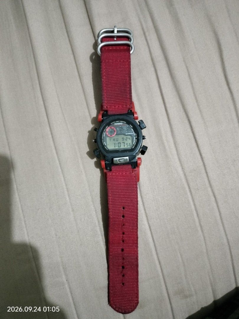 Casio GL-100 (Category: Women's Watches) located in Pililla. Submitted by vadam (Listing ID 1463715526, Image 1). Description: - Casio Watch Rare na po sya original ung mismong relo magandang i restore Pickup or shipping Tanay rizal Area.