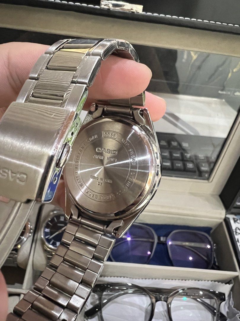 Casio Watch l MTP-SW300D-1A (Category: Luxury Watches) located in Manila. Submitted by jdstrll (Listing ID 1463702528, Image 3). Description: Code: Casio MTP-SW300D-1A Original Price: ₱4,500 Selling Price Only: ₱3,000 Issue Minimal Scratches Normal Second hand watch/ Decluttering ✅ Need battery replacement -since naka stock lang at hindi ✅Price slightly negotiable Reason to sell: impulsive Buying not gonna use anymore. ✅Authentic Casio ✅Watch and