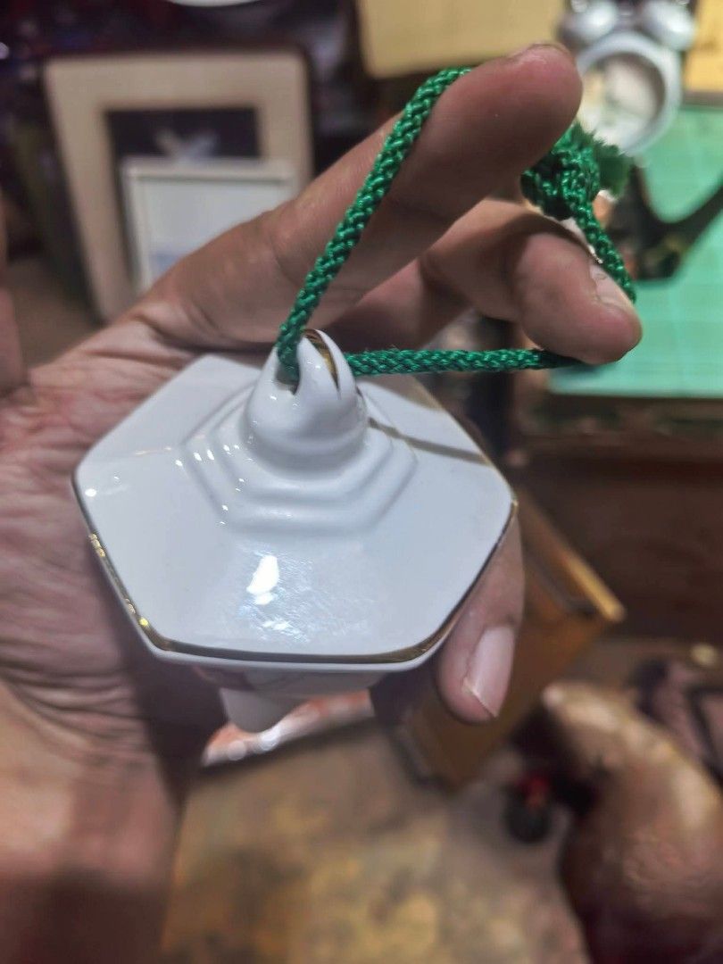 Ceramic Hanging Bell (Category: Other Home Decor) located in Cebu City. Submitted by dudes_villanueva (Listing ID 1463605130, Image 3). Description: Ceramic Hanging Bell 📌 Few Scuffs sa Paa..