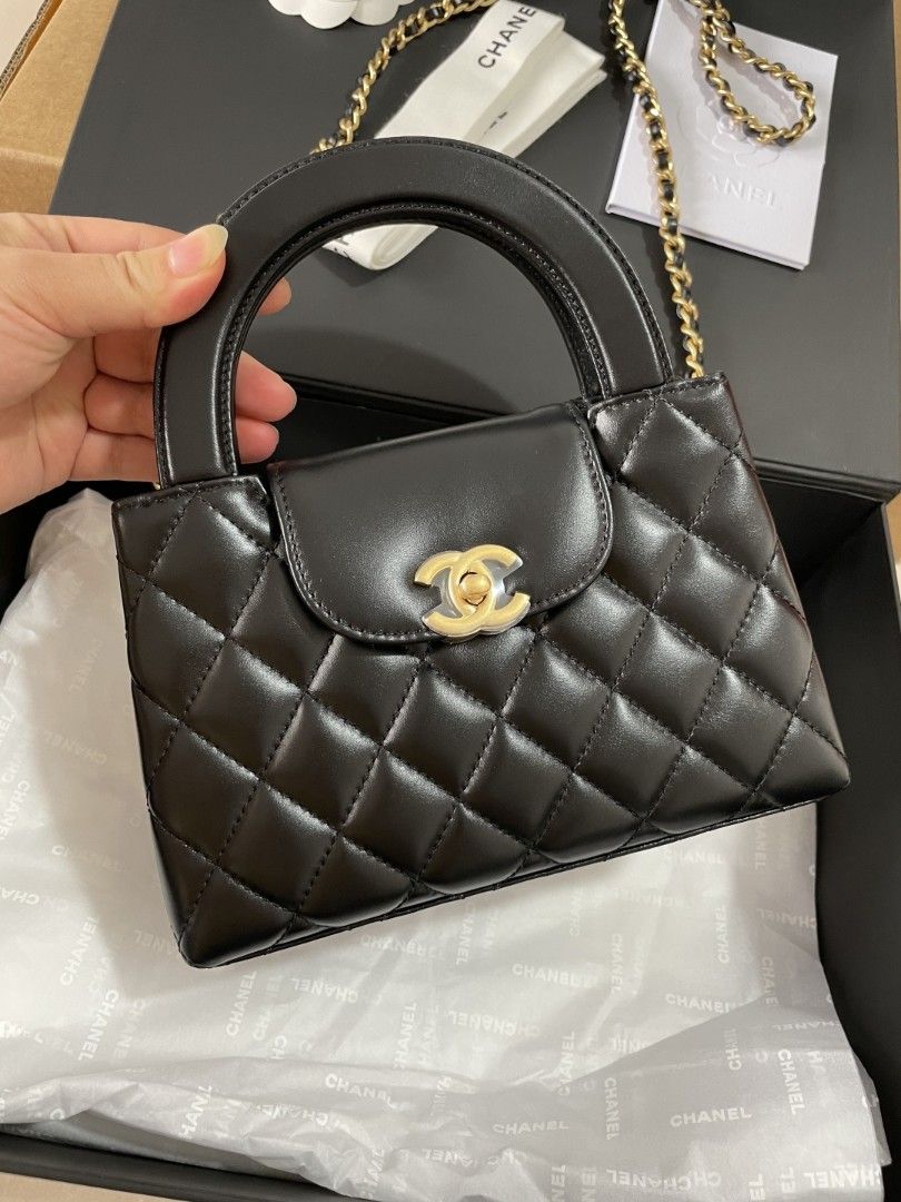 Chanel kelly small (Category: Luxury Bags & Wallets) located in Las Pinas. Submitted by lovemae22 (Listing ID 1463715249, Image 2). Description: new arrival. complete inclusions. dm me for other inquiries. NO TO COD! PLEASE!.
