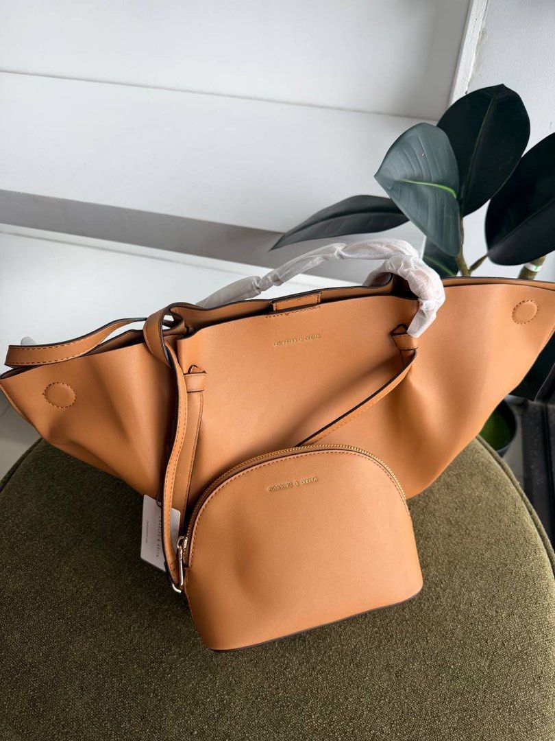 Charles & Keith Calla (Category: Shoulder Bags) located in Binan City. Submitted by pinkykeenshop (Listing ID 1463705671, Image 2). Description: .