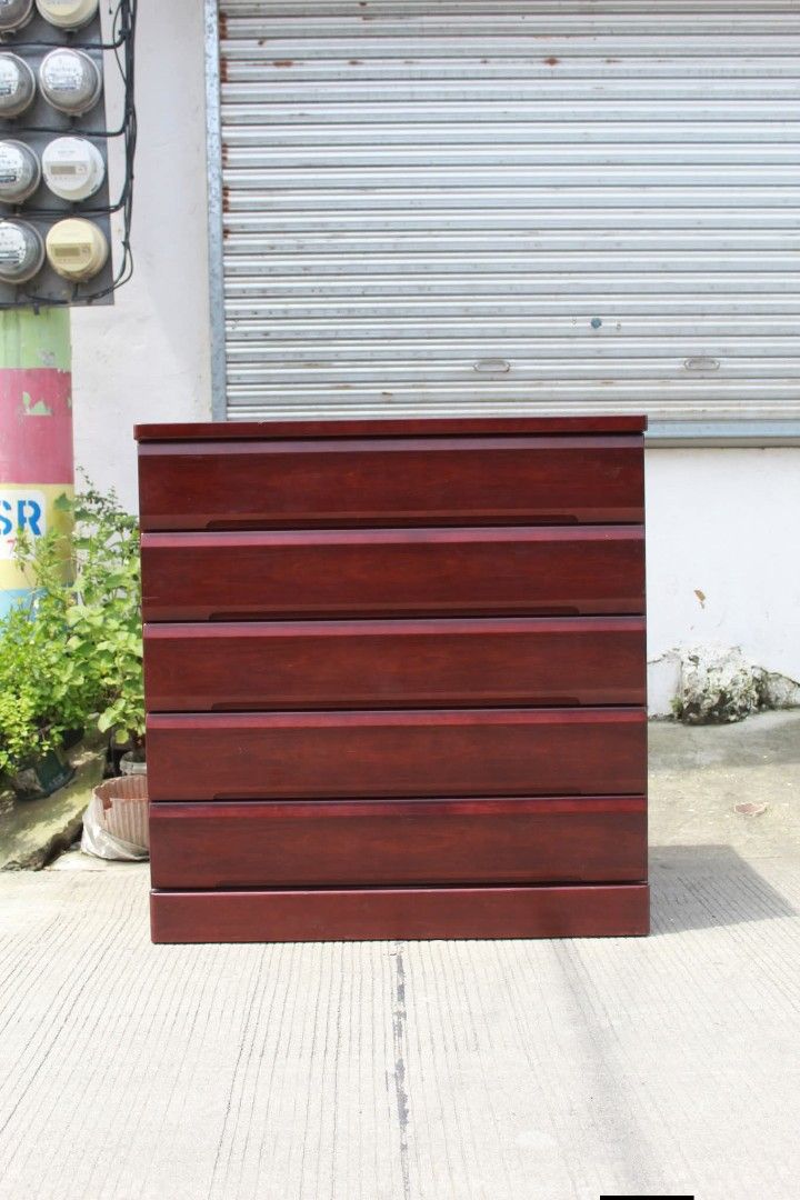 Chest drawer (Category: Shelves, Cabinets & Racks) located in Meycauayan. Submitted by marygracecasimiro (Listing ID 1463742301, Image 1). Description: Wooden Chest of Drawers 5 pull-out drawers L:39 ½ • W:23 ¼ • H:40 ¾ inches 8,900 pesos only💚 #highlights #followersandnonfollowers.
