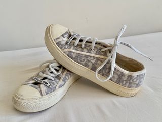 （分類：）位於 。 由 laraeetan 提交（商品編號 1463655912，圖片 1）。簡介： 。