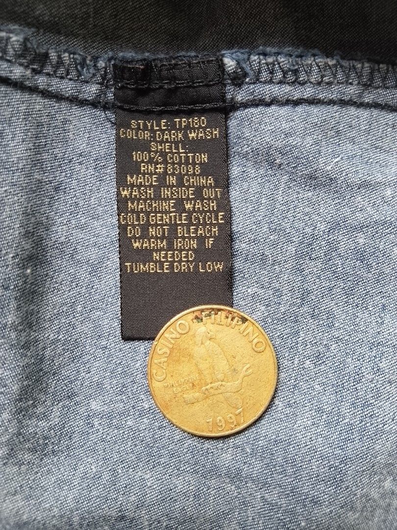 Ci Sono denim long sleeved (Category: Longsleeves) located in Batangas. Submitted by 68.thrifts (Listing ID 1463603684, Image 3). Description: 15 x 23 / Medium on tag.