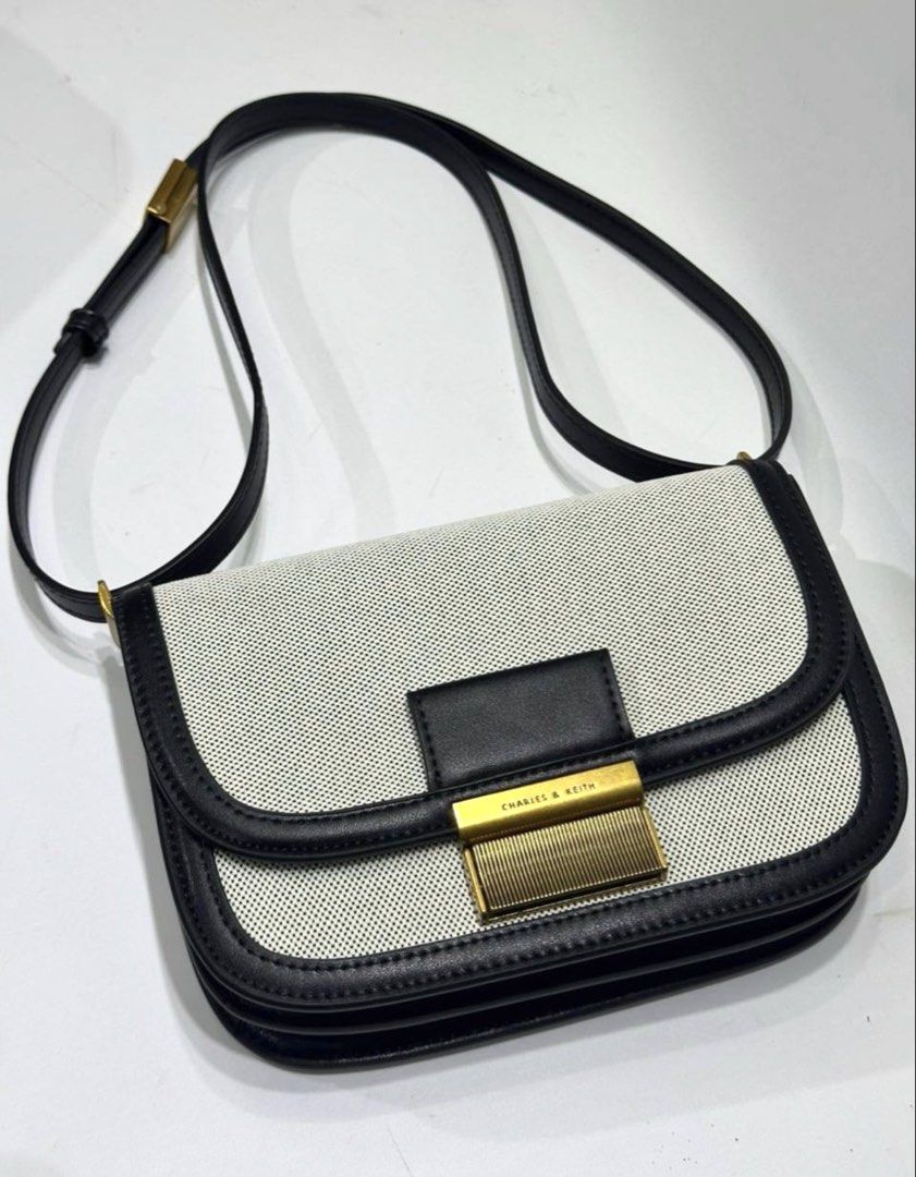 C&K Charlot Canvas Crossbody Bag (Category: Cross-body Bags) located in Bulacan. Submitted by mykakarizza (Listing ID 1463682883, Image 3). Description: ONHAND✨✨ ₱750 only C&K Charlot Canvas Crossbody Bag Paperbag 100 Depth (cm): 6 Width (cm): 21 Height (cm): 14 📸 Actual pics! 🙋🏻‍♀️ ─── ✦ ─── ✦ ─── ✦ ─── ✦ ─── 🛍️ LOOKING FOR MORE RESELLERS 🛍️ ✨ Buy 3 pcs of ANY items — FREE SHIPPING NA!🚚 ✨ Buy 10 items → FREE SF + ₱50 OFF EACH! 💖 PM us for
