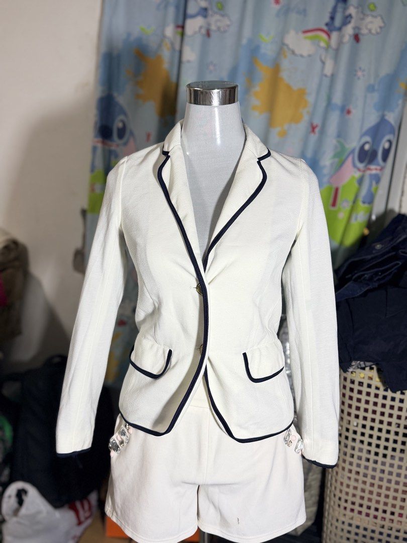 Classic Blue Denim Jacket (Category: Coats, Jackets and Outerwear) located in Caloocan City. Submitted by miyshoppe (Listing ID 1463635199, Image 2). Description: FOR SALE MOSTLY JAPAN ITEMS ALL ITEMS ARE IN SALE STARTS @100 pesos USED, LIKE NEW YUNG IBA MAY TAG PA PREF SIZE: SMALL TO SEMI LARGE ONLY Please screenshot your item and will send you the details, SIZE, PRICE, MOP and DELIVERY Located at North Caloocan.