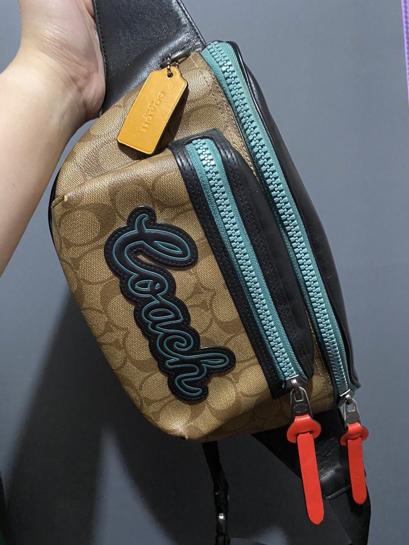 Coach belt bag (Category: Belt bags, Clutches and Pouches) located in Batangas. Submitted by bagstolove2.0 (Listing ID 1463673651, Image 1). Description: .