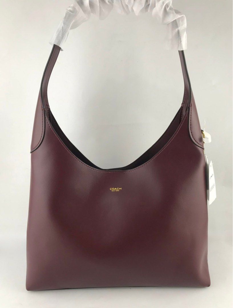 Coach Brooklyn 28 (Category: Shoulder Bags) located in Binan City. Submitted by pinkykeenshop (Listing ID 1463697180, Image 1). Description: .