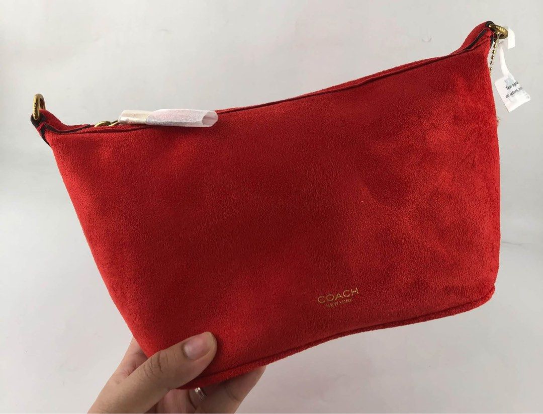 Coach Demi Shoulder Bag (Category: Shoulder Bags) located in Binan City. Submitted by pinkykeenshop (Listing ID 1463698416, Image 2). Description: .