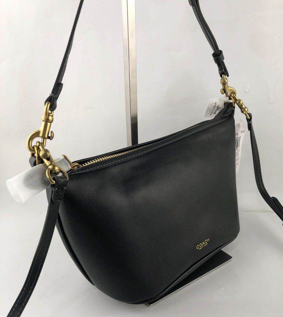 Coach Demi Shoulder Bag (Category: Shoulder Bags) located in Binan City. Submitted by pinkykeenshop (Listing ID 1463698495, Image 3). Description: .