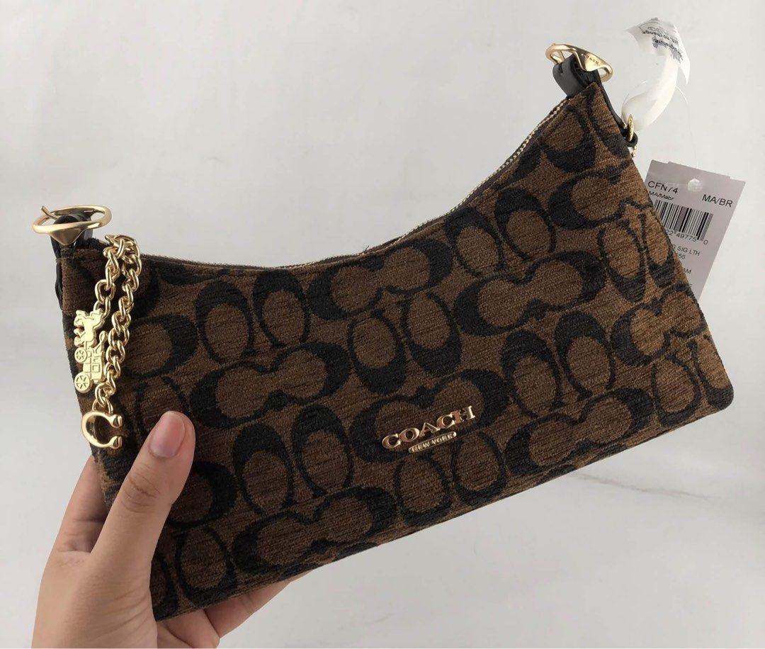 Coach Emeilia Shoulder Bag (Category: Shoulder Bags) located in Binan City. Submitted by pinkykeenshop (Listing ID 1463697869, Image 2). Description: .
