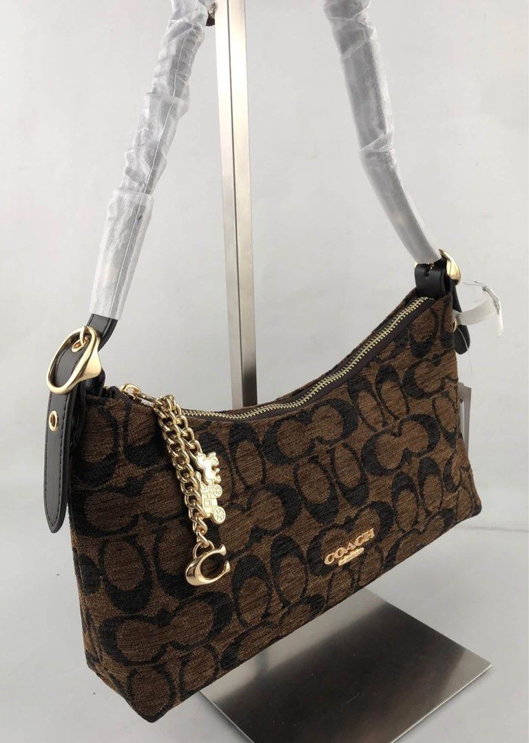 Coach Emeilia Shoulder Bag (Category: Shoulder Bags) located in Binan City. Submitted by pinkykeenshop (Listing ID 1463697869, Image 3). Description: .