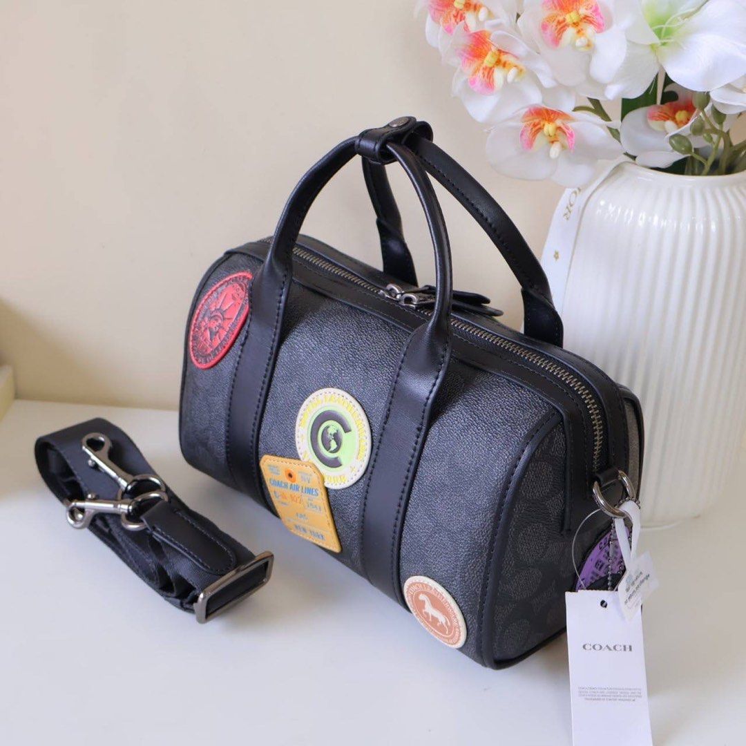Coach Gotham Duffle with patches (Category: Sling Bags) located in Manila. Submitted by mypshopp (Listing ID 1463651453, Image 2). Description: Complete inclusion 🇻🇳 premium 💯 Actual pic posted !! .
