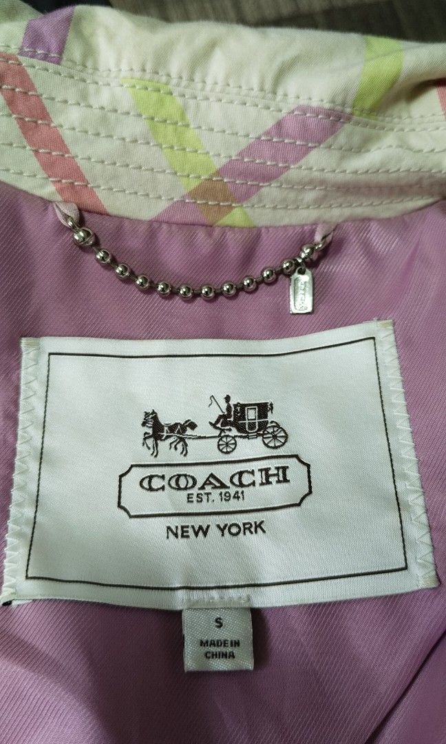 Coach Plaid Trechcoat (Category: Coats, Jackets and Outerwear) located in Caloocan City. Submitted by modishthriftstore (Listing ID 1463595312, Image 2). Description: Medium Size Auth, No flaws Loc: Rainbow village5 North Caloocan.